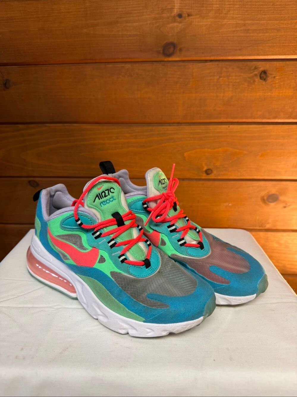 Nike Womans Air Max 270 React "Electro Green / Psychedelic Movement" AT6174-300